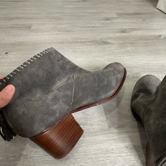 Toms Gray Suede Whipstitch Booties 8 - Picture 5 of 11